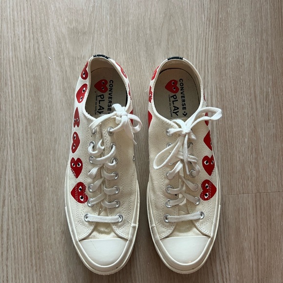 Converse Chuck Taylor All Star 70 Ox
Comme des Garcons PLAY Multi-Heart Cream - Picture 4 of 8